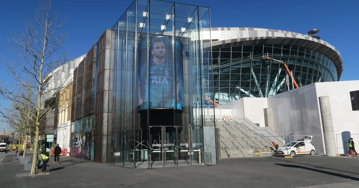 What Basketball Clubs Can Learn from Football's Matchday and Sponsorship Model